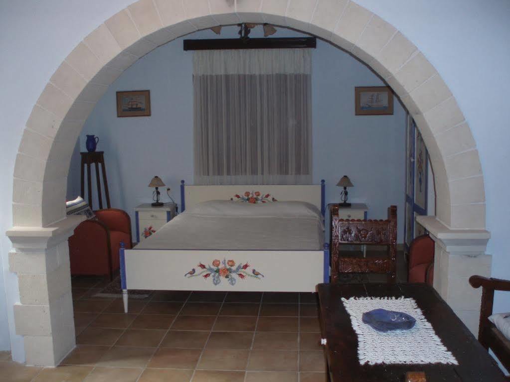 Villa Pasiphae Kamilári Kültér fotó