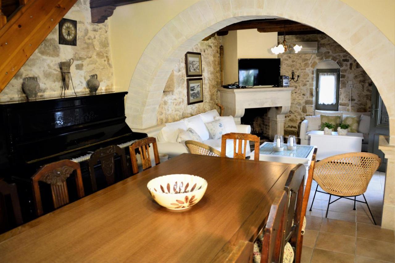 Villa Pasiphae Kamilári Kültér fotó